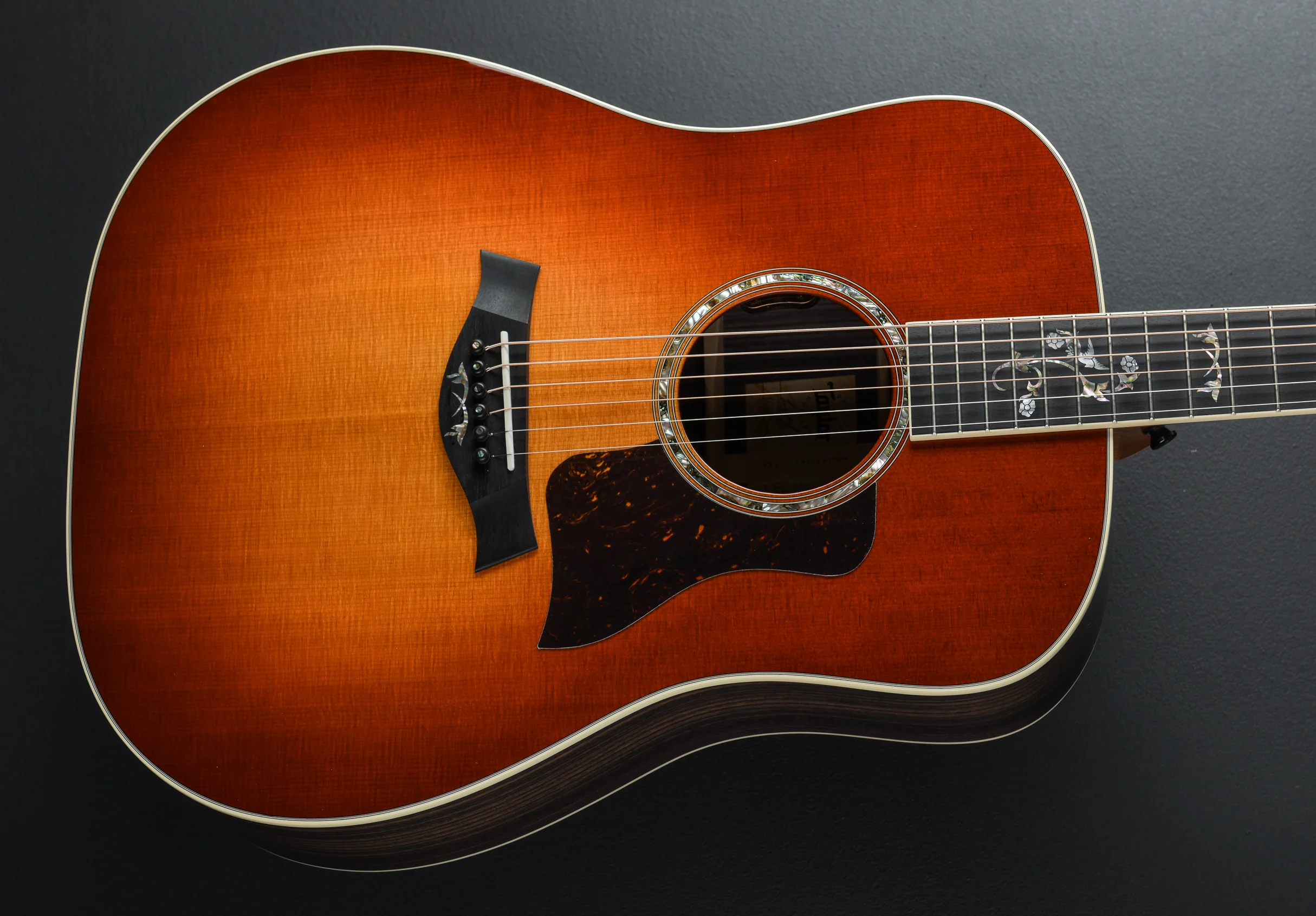 Legacy 810E Special Edition - Heritage Burst