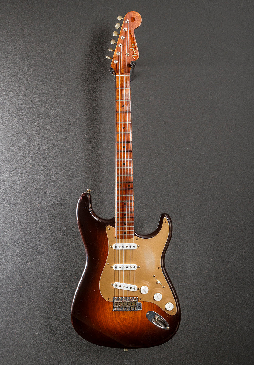 Limited Edition 1954 Roasted Journeyman Relic Strat - Image 3