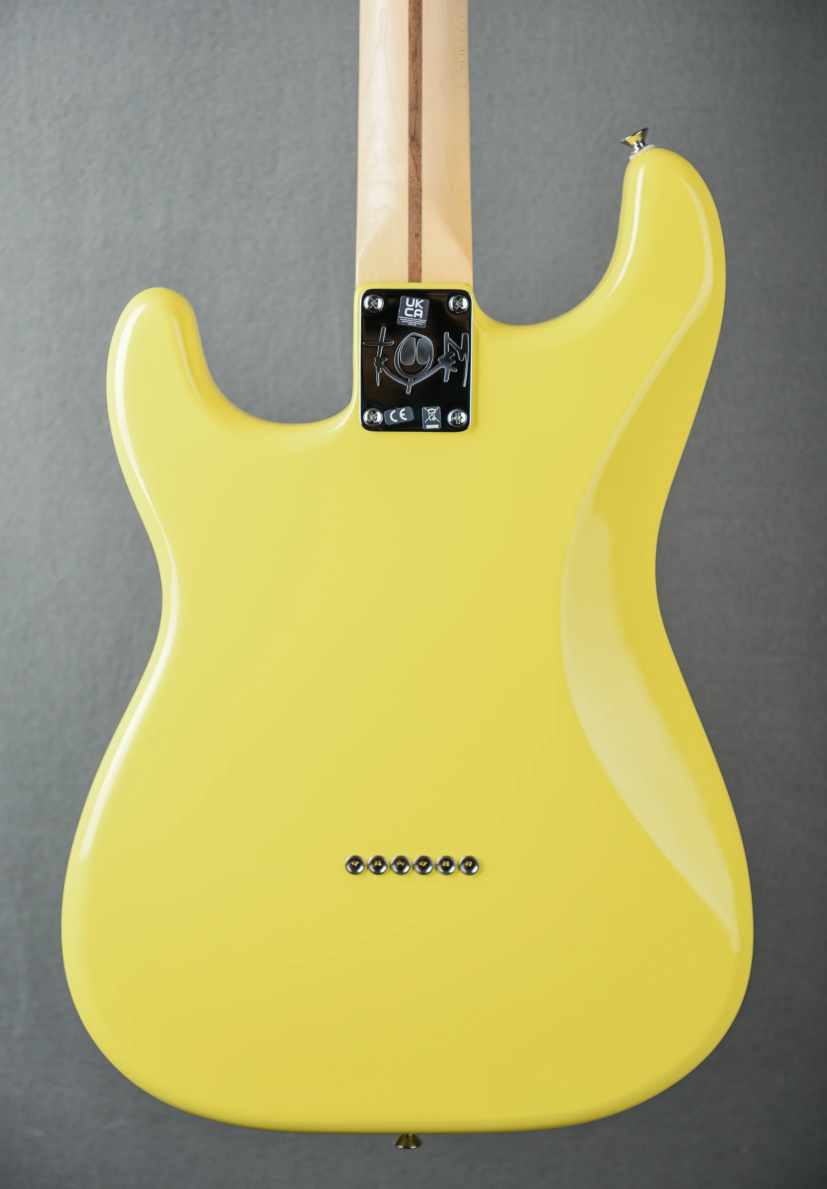 Limited Edition Tom DeLonge Stratocaster - Graffiti Yellow - Image 5