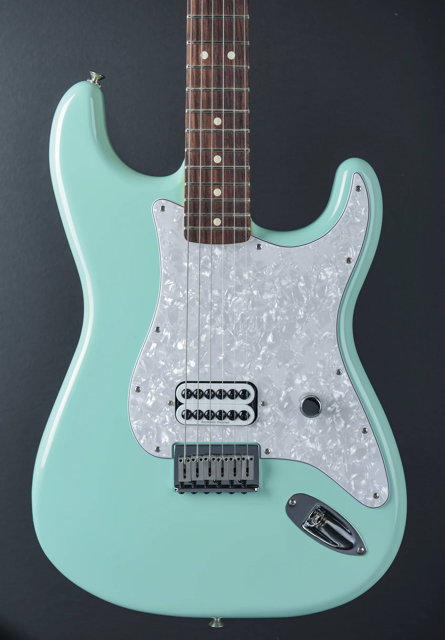 Limited Edition Tom Delonge Stratocaster - Surf Green - Image 2