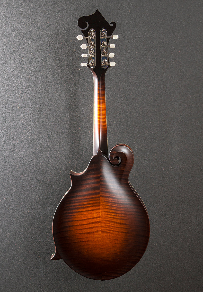 MF Deluxe Mandolin - Number 2352 - Image 3