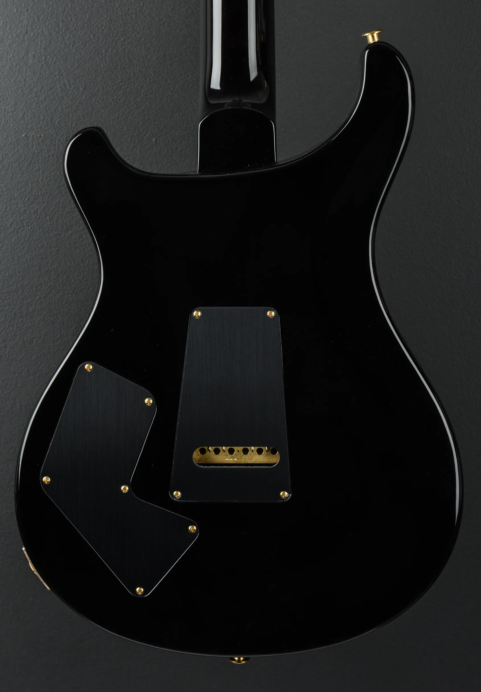 Modern Eagle V 10 Top - Black Gold Wraparound Burst - Image 4