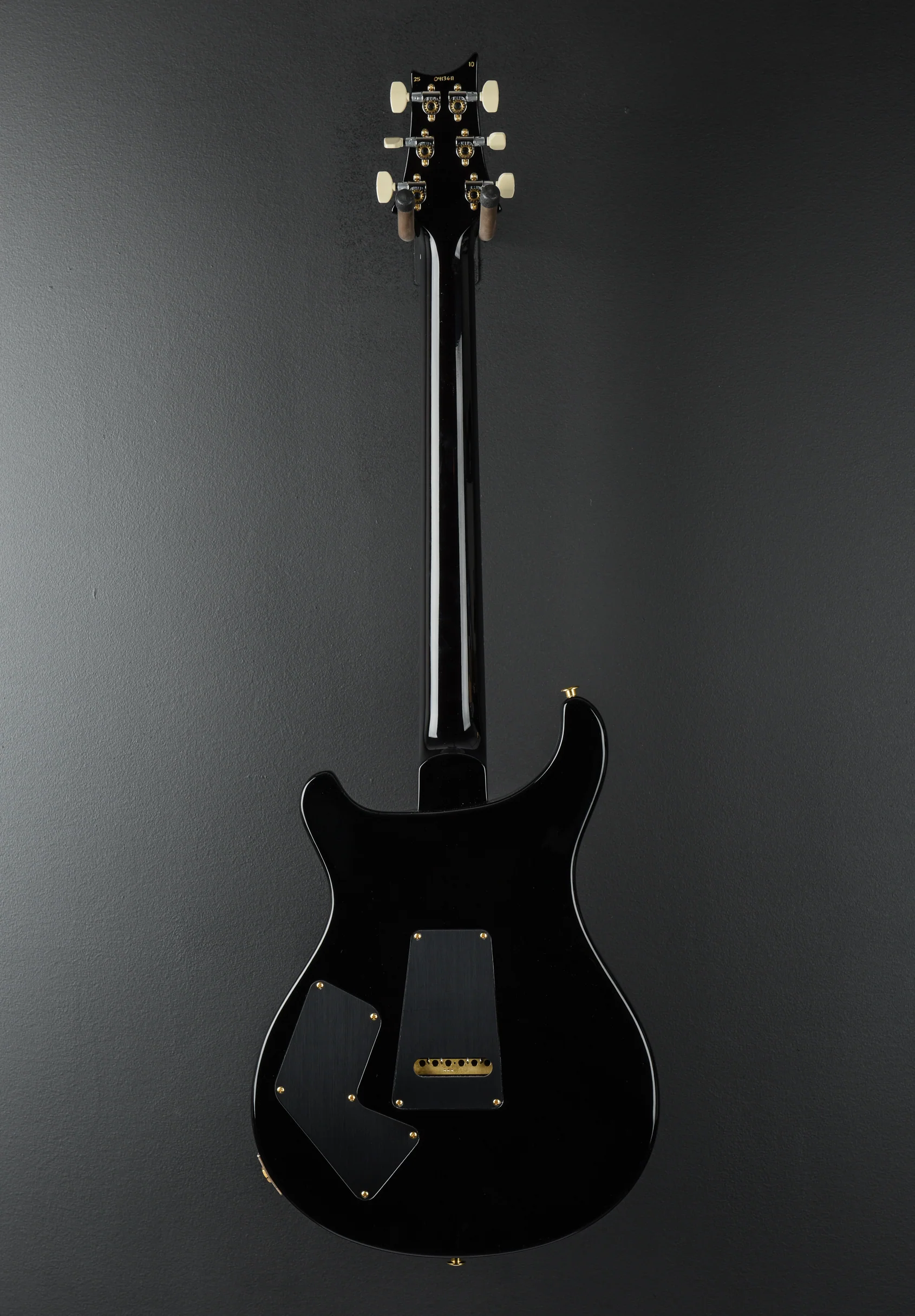 Modern Eagle V 10 Top - Black Gold Wraparound Burst - Image 5