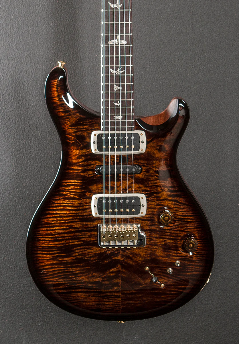 Modern Eagle V 10 Top - Black Gold Wraparound Burst - Image 2