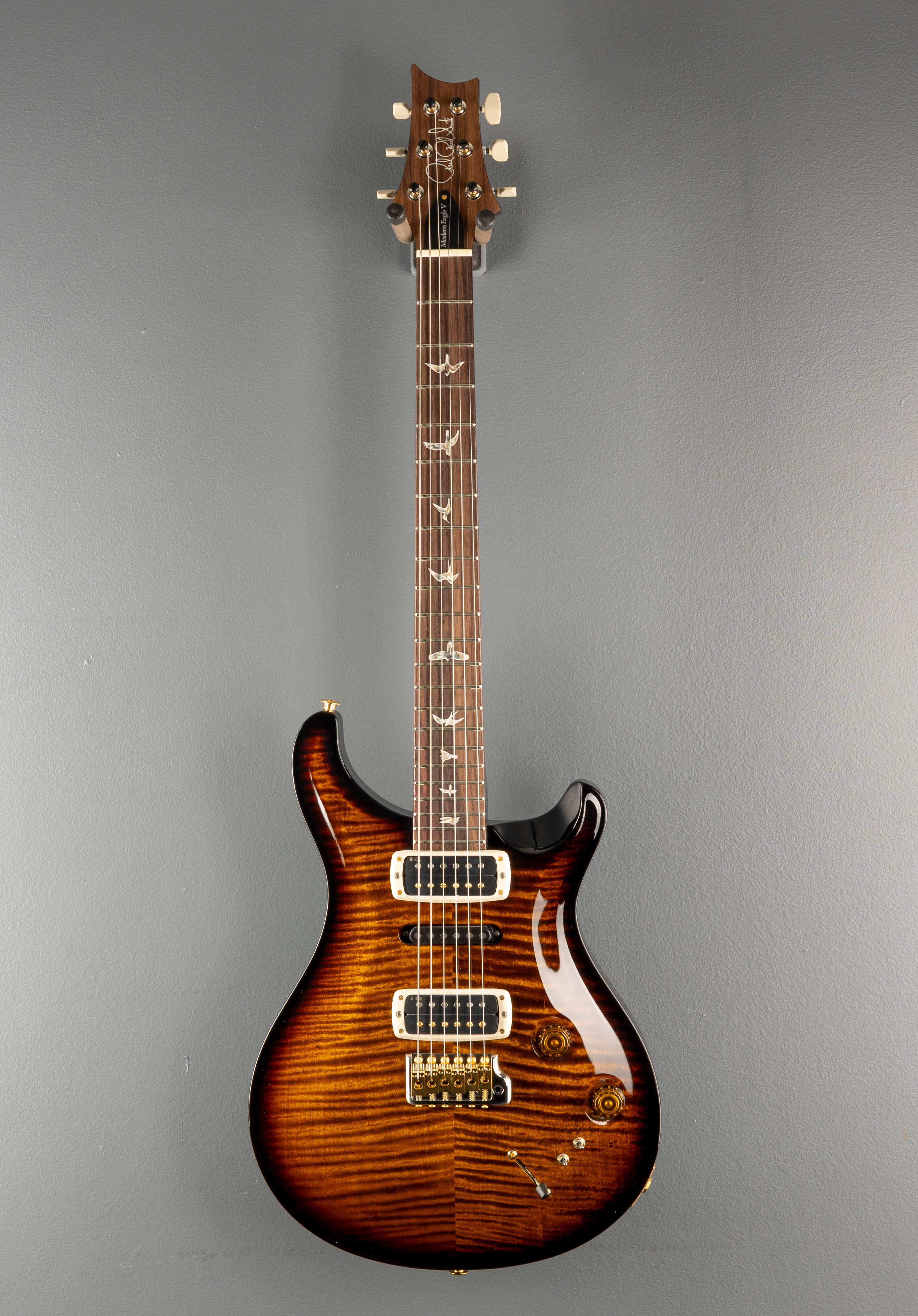Modern Eagle V 10 Top - Black Gold Wraparound Burst - Image 3