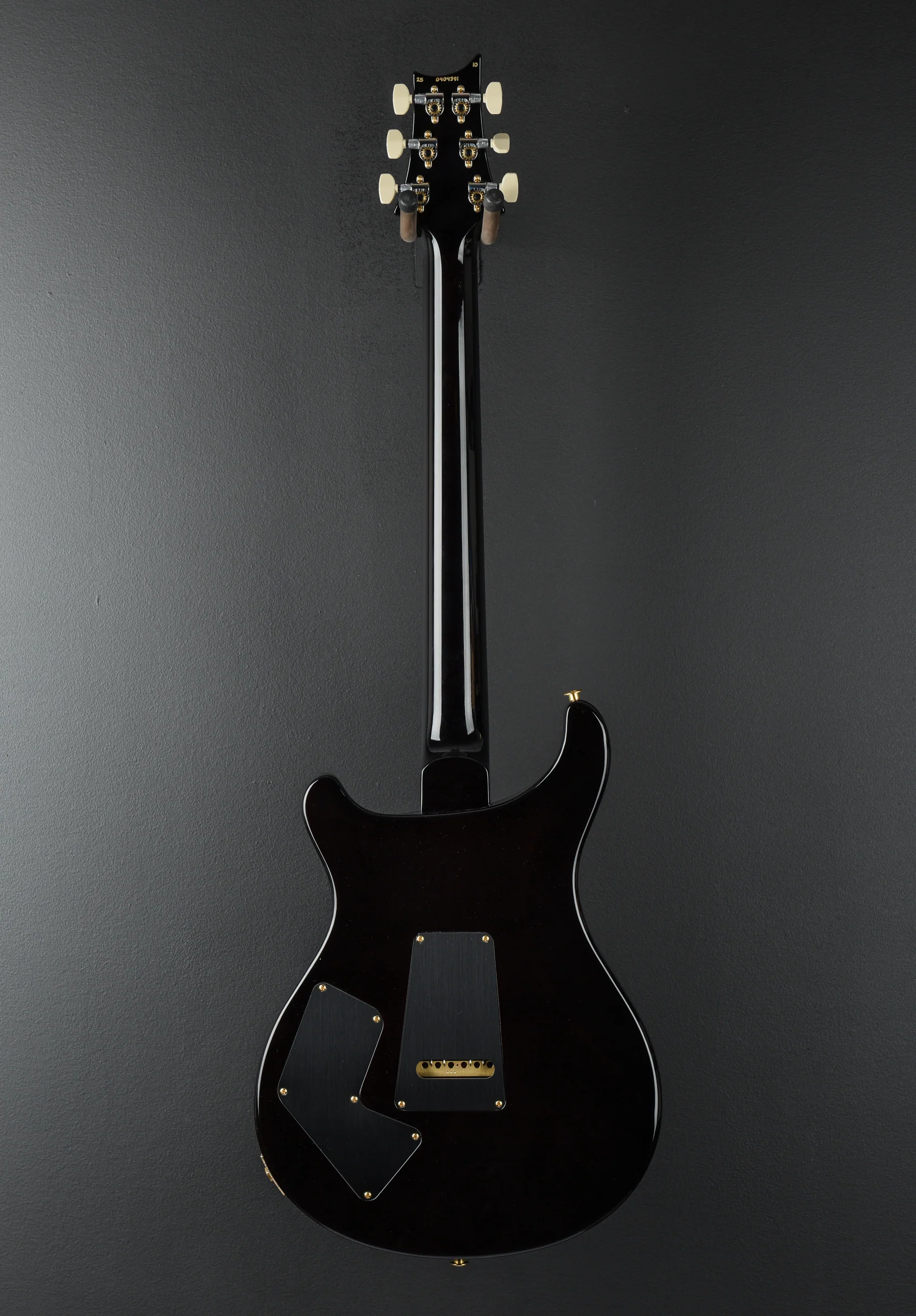 Modern Eagle V 10 Top - Black Gold Wraparound Burst - Image 5