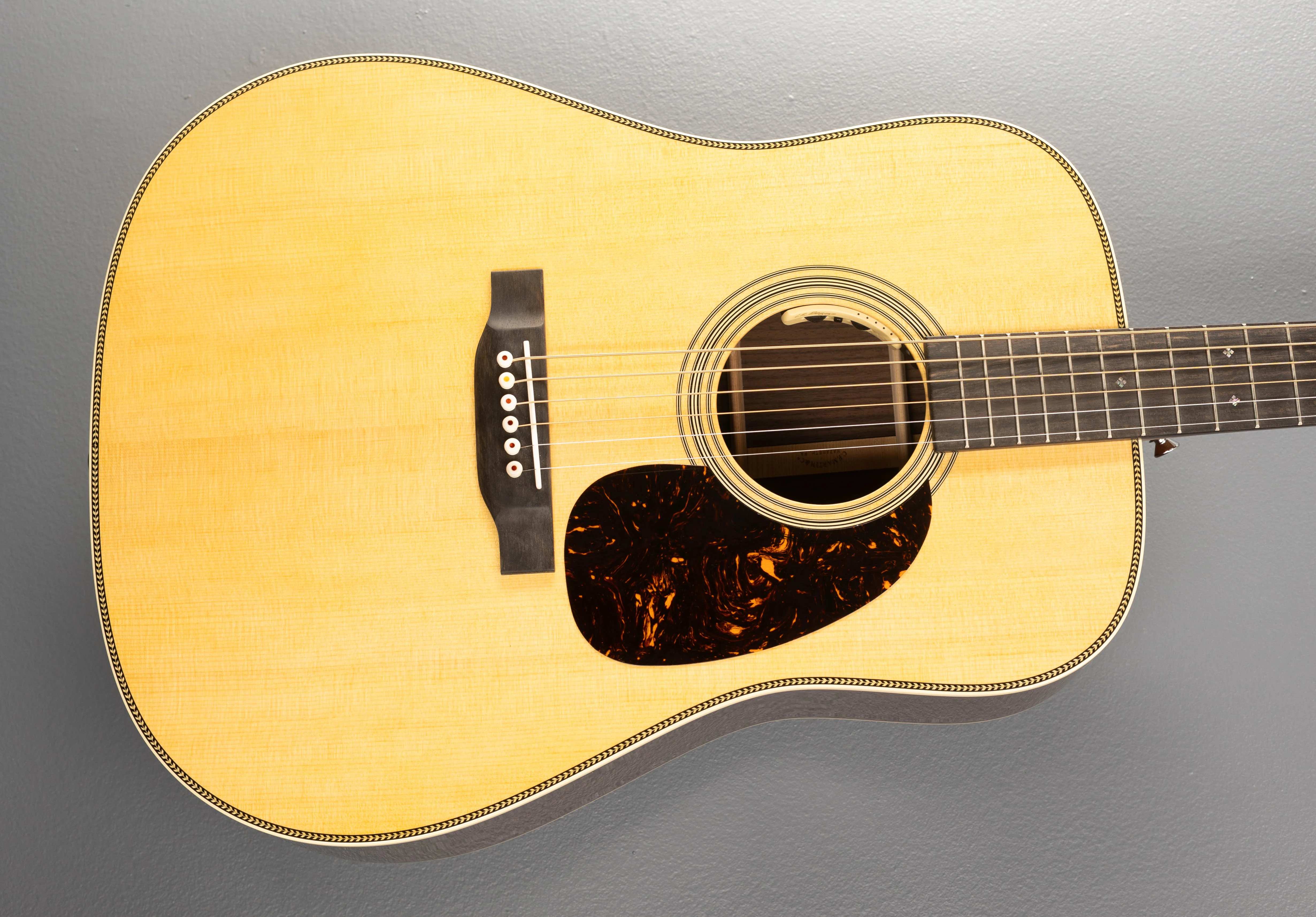 New for 2025 HD-28E w/LR Baggs Anthem - Gloss Natural