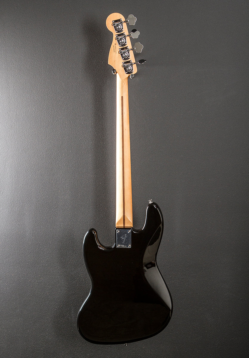Player II Jazz Bass - Black w/Maple - Image 5