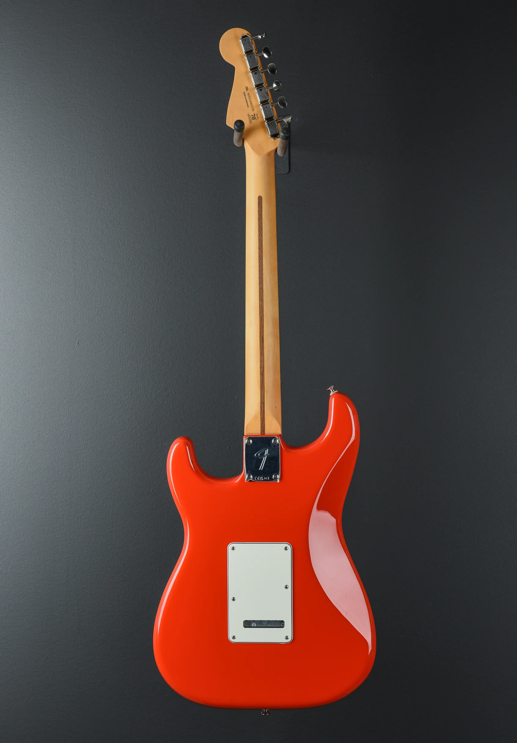 Player II Stratocaster - Coral Red w/Rosewood - Image 4