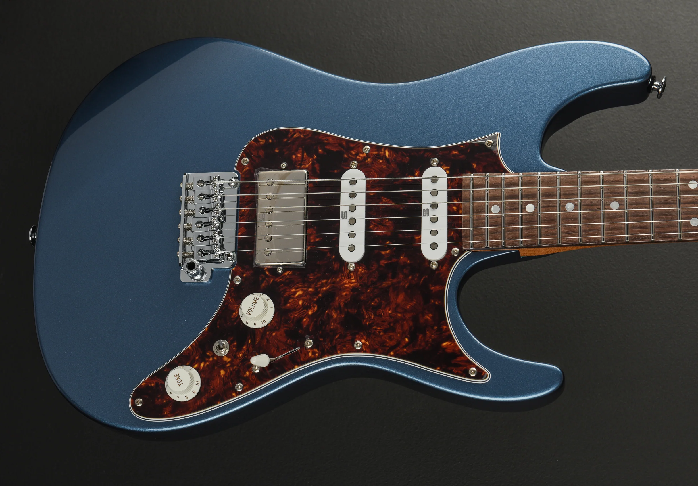 Prestige AZ2204N - Prussian Blue Metallic