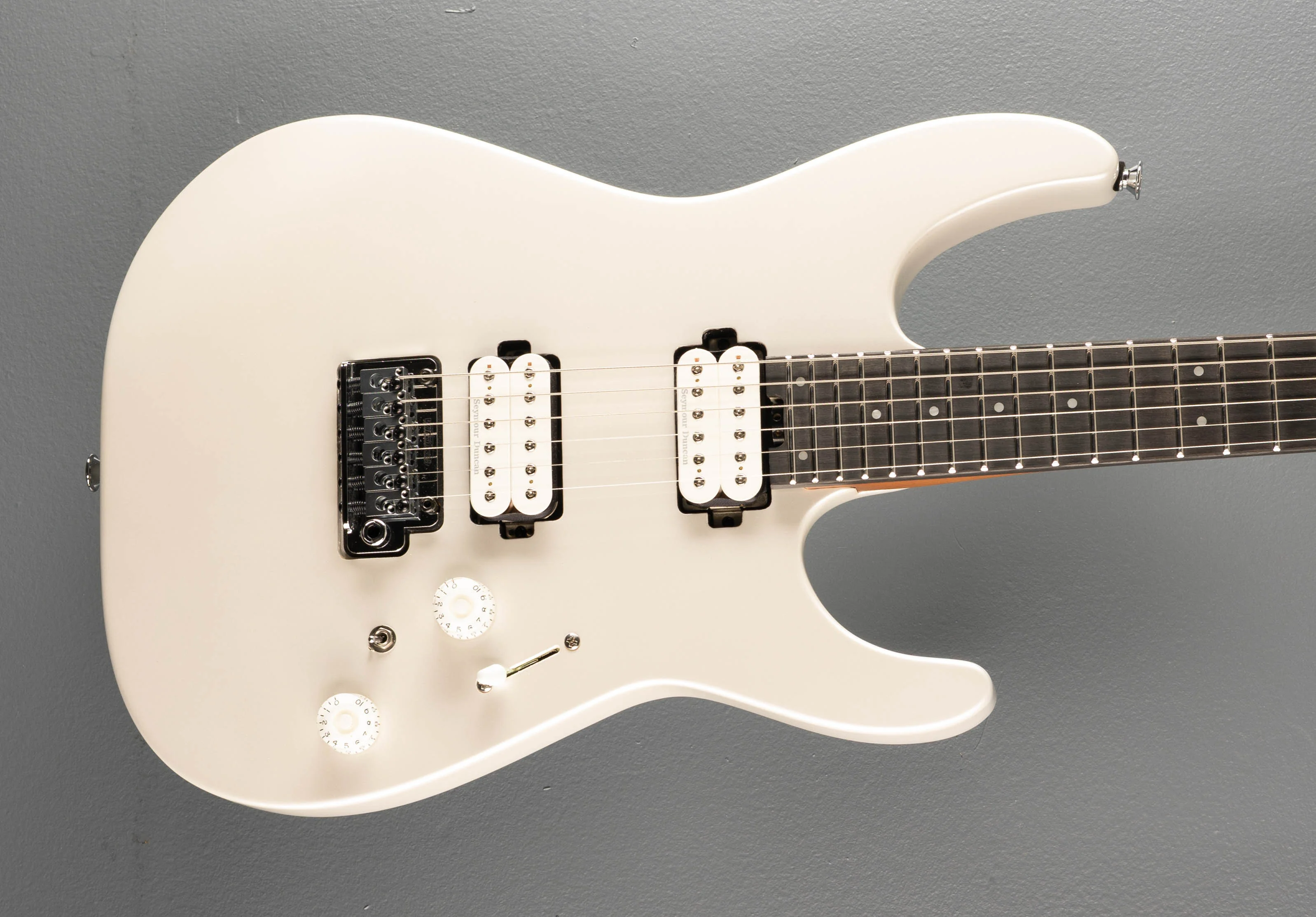 Pro-Mod Plus Dinky DK24 E HH 2PT - Celestial Silk