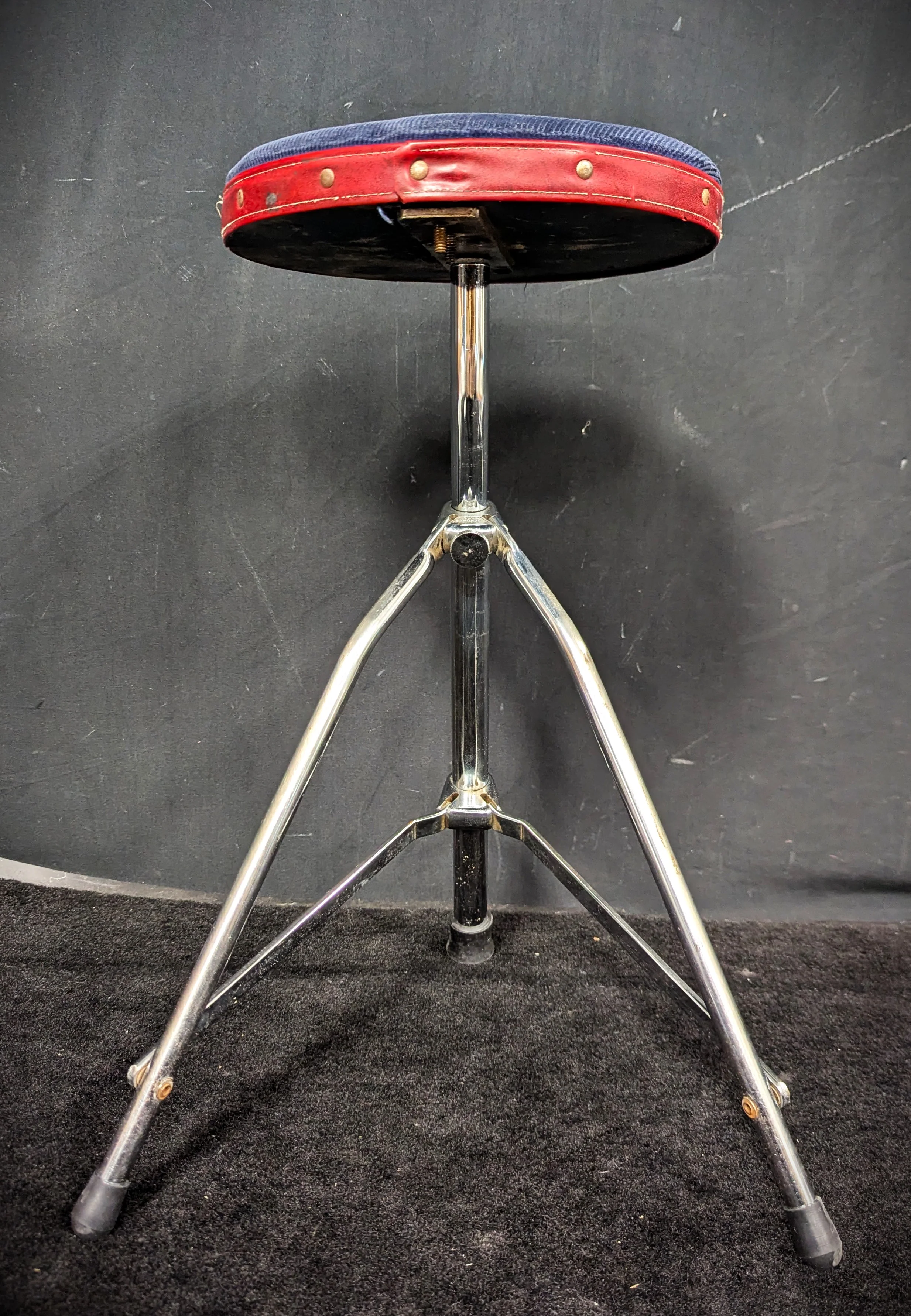Hercules Porto-Seat Drum Throne - Image 3