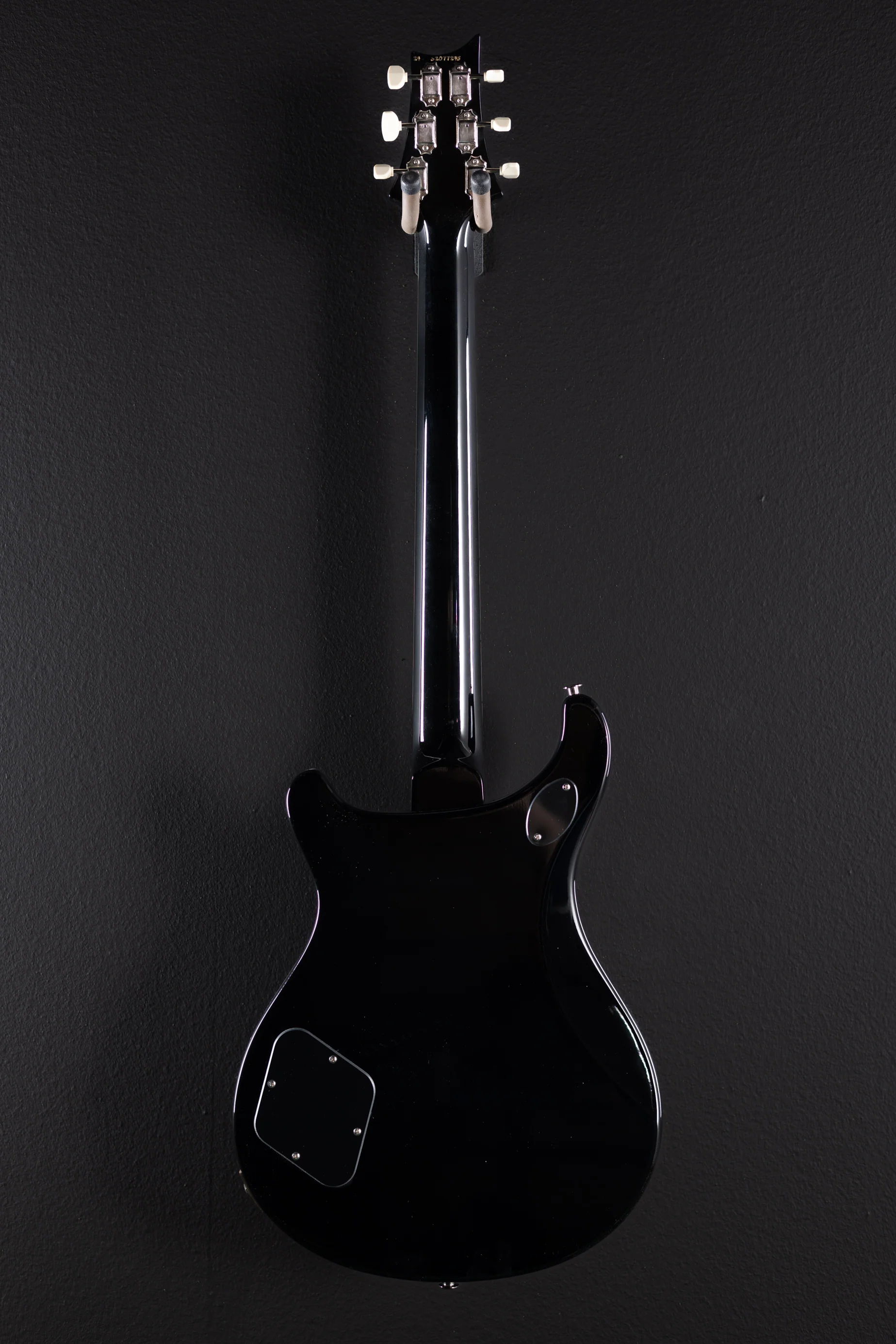 S2 McCarty 594 - Fire Red Smokeburst - Image 4