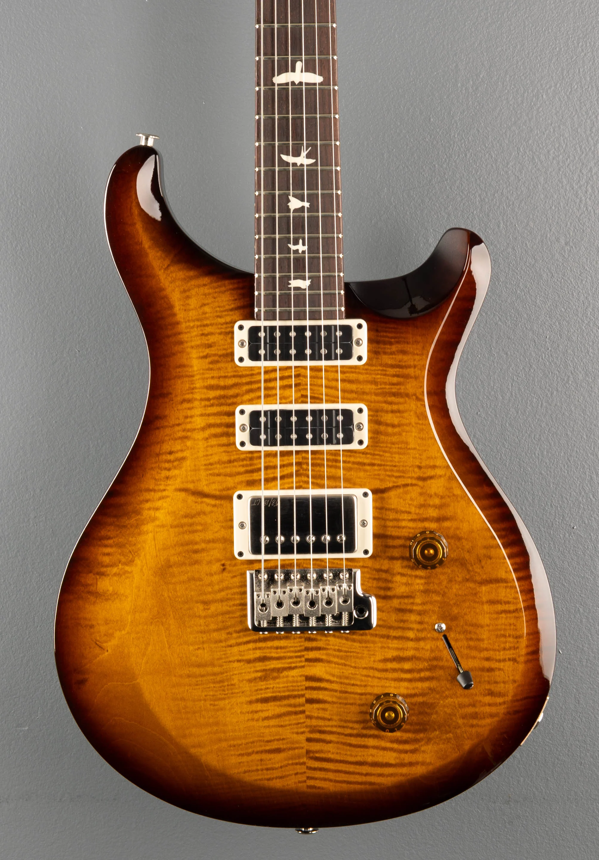 S2 Studio - Black Amber - Image 2