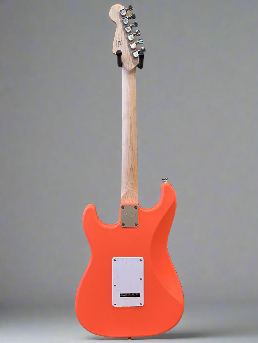 Squier SonicĀ® StratocasterĀ® HSS-Tahitian Coral - Image 5