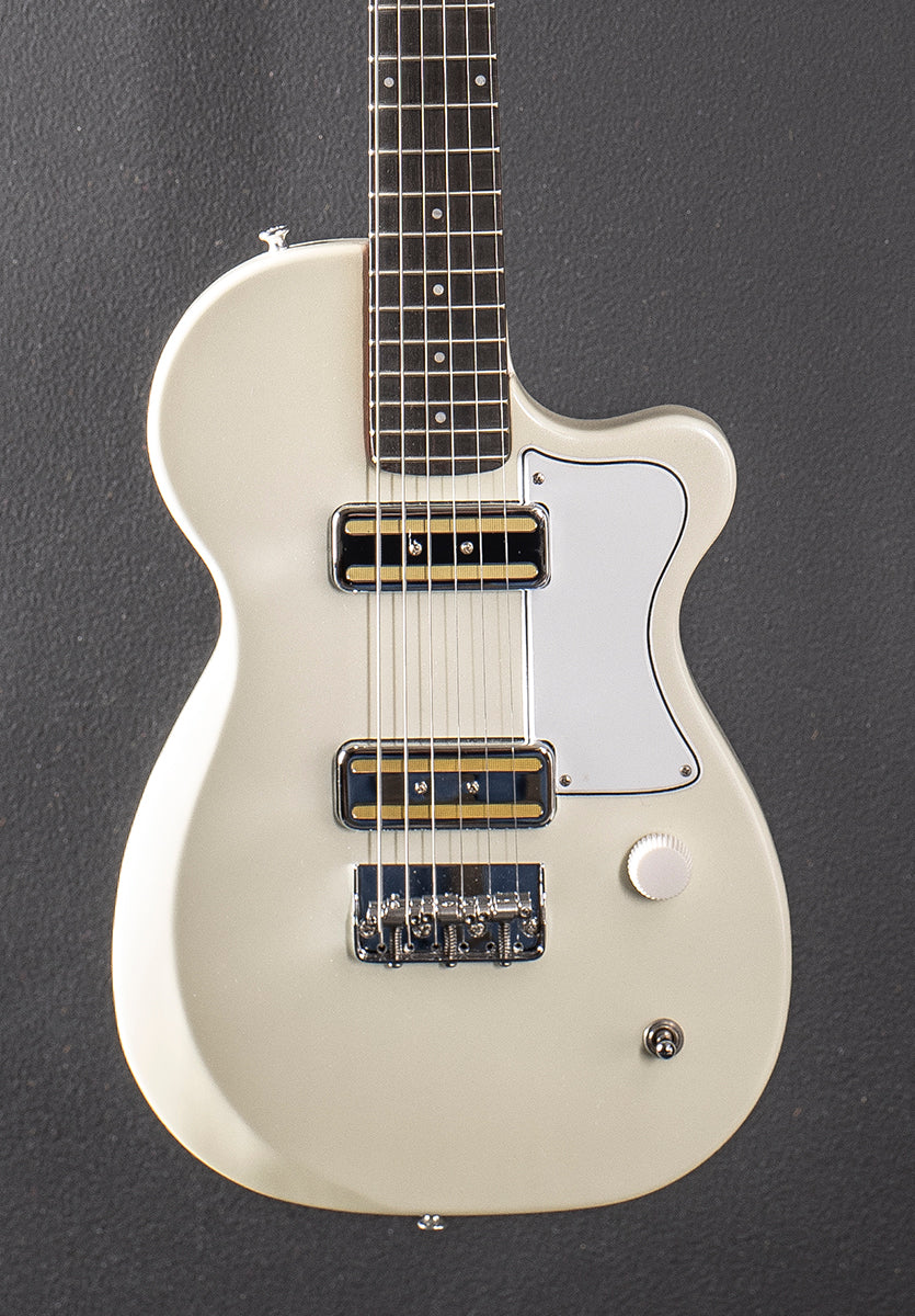 Standard Series Juno '20 - Image 2