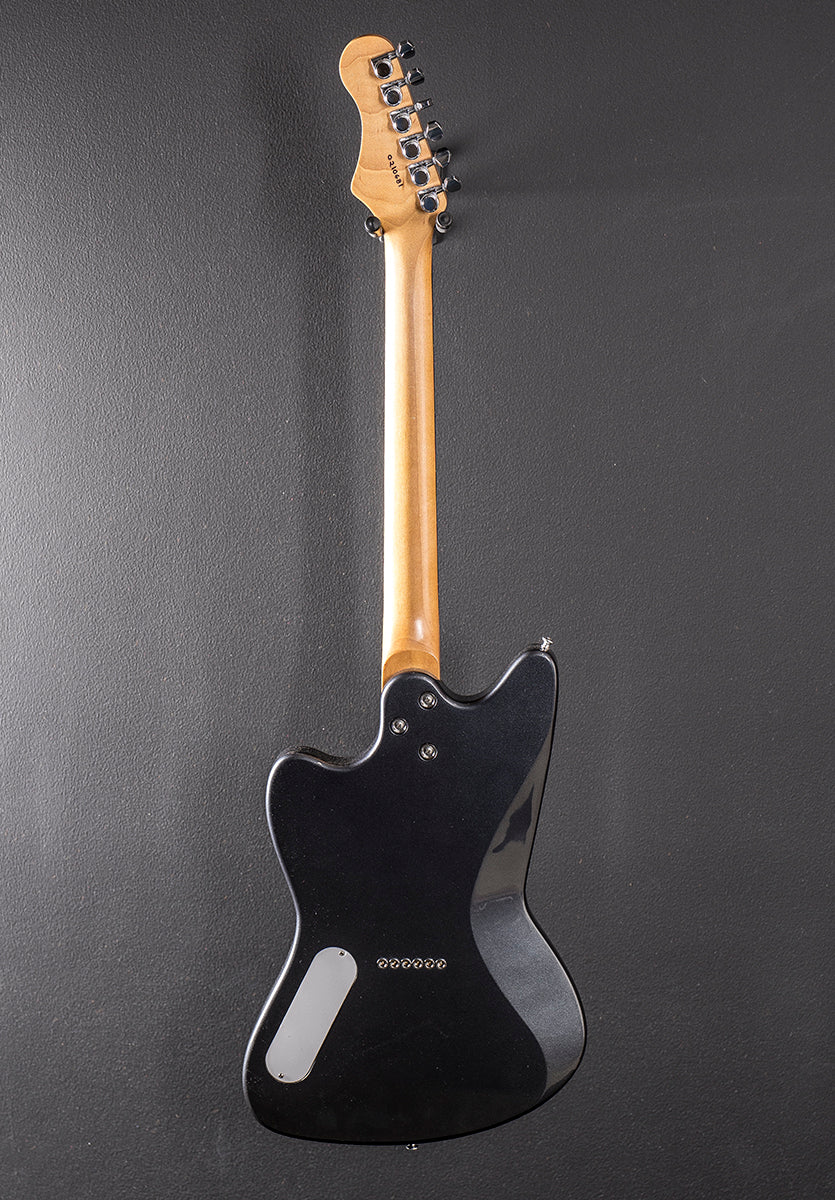 Standard Series Silhouette '21 - Image 5