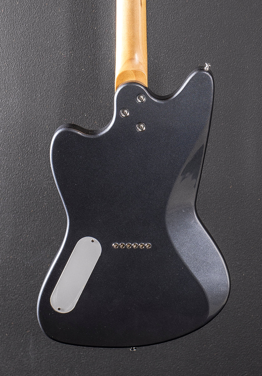 Standard Series Silhouette '22 - Image 5