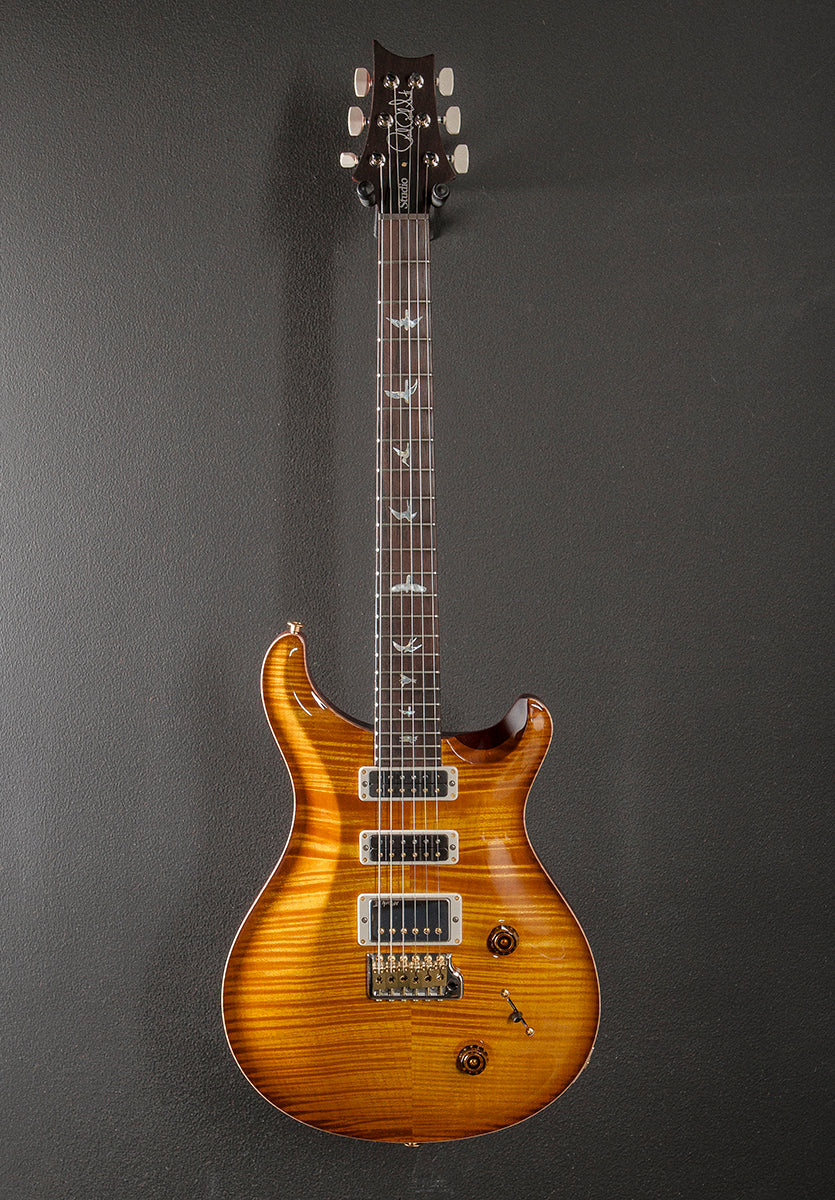 Studio Wood Library Limited – McCarty Sunburst w/Brazilian - Image 3