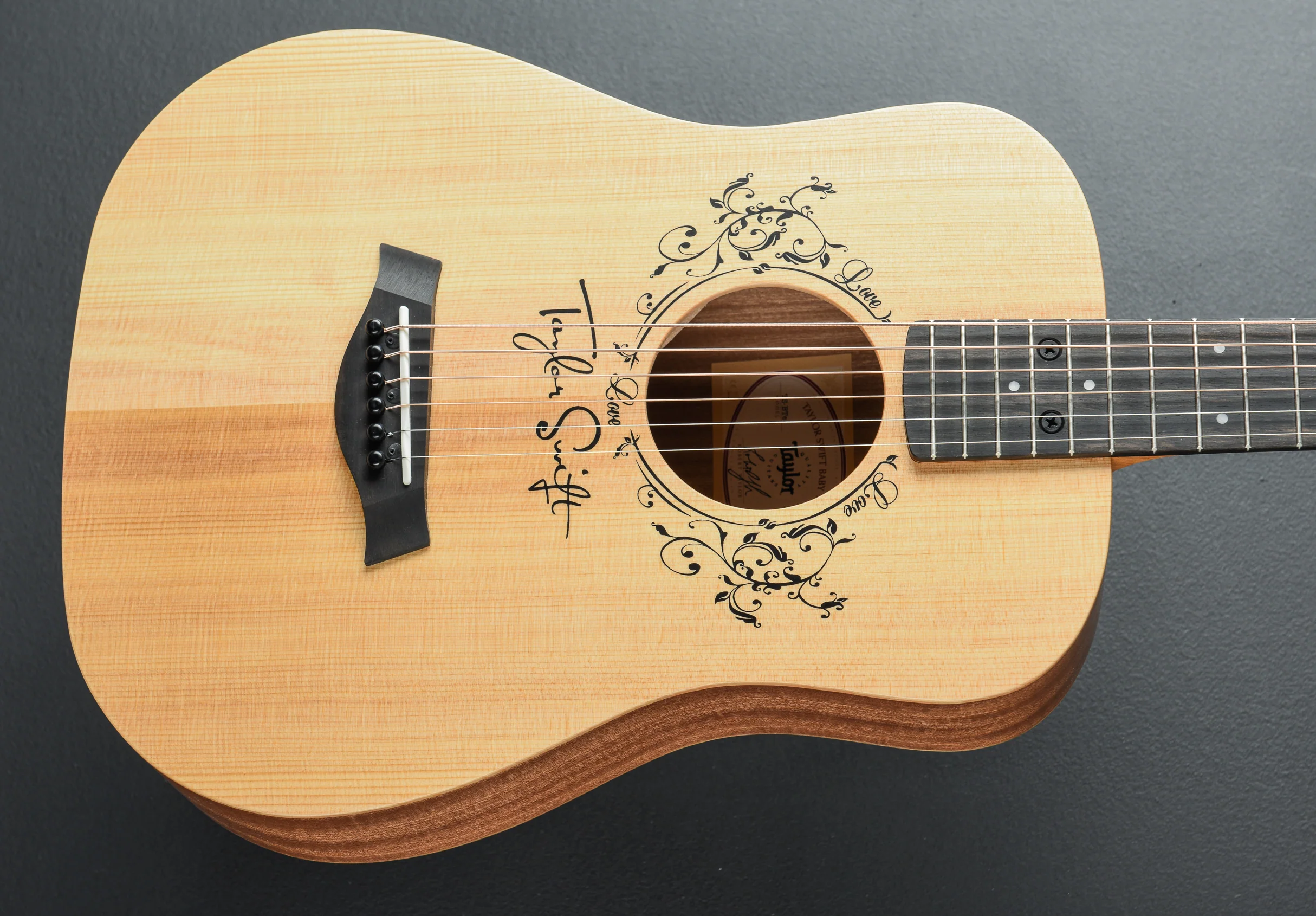 USED Taylor Swift TS-BTE Baby '26