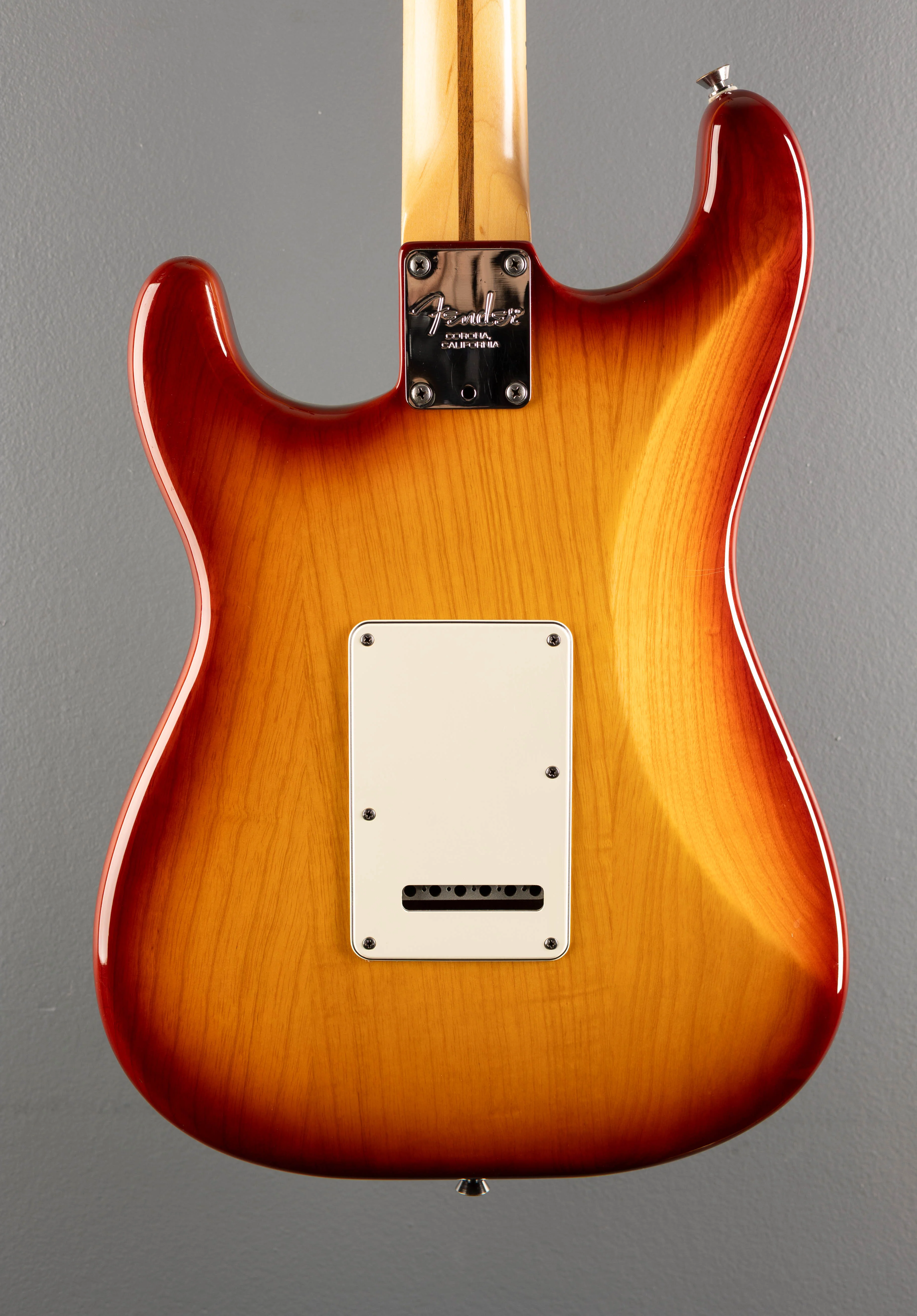 USED American Standard Stratocaster HSS, '13 - Image 4