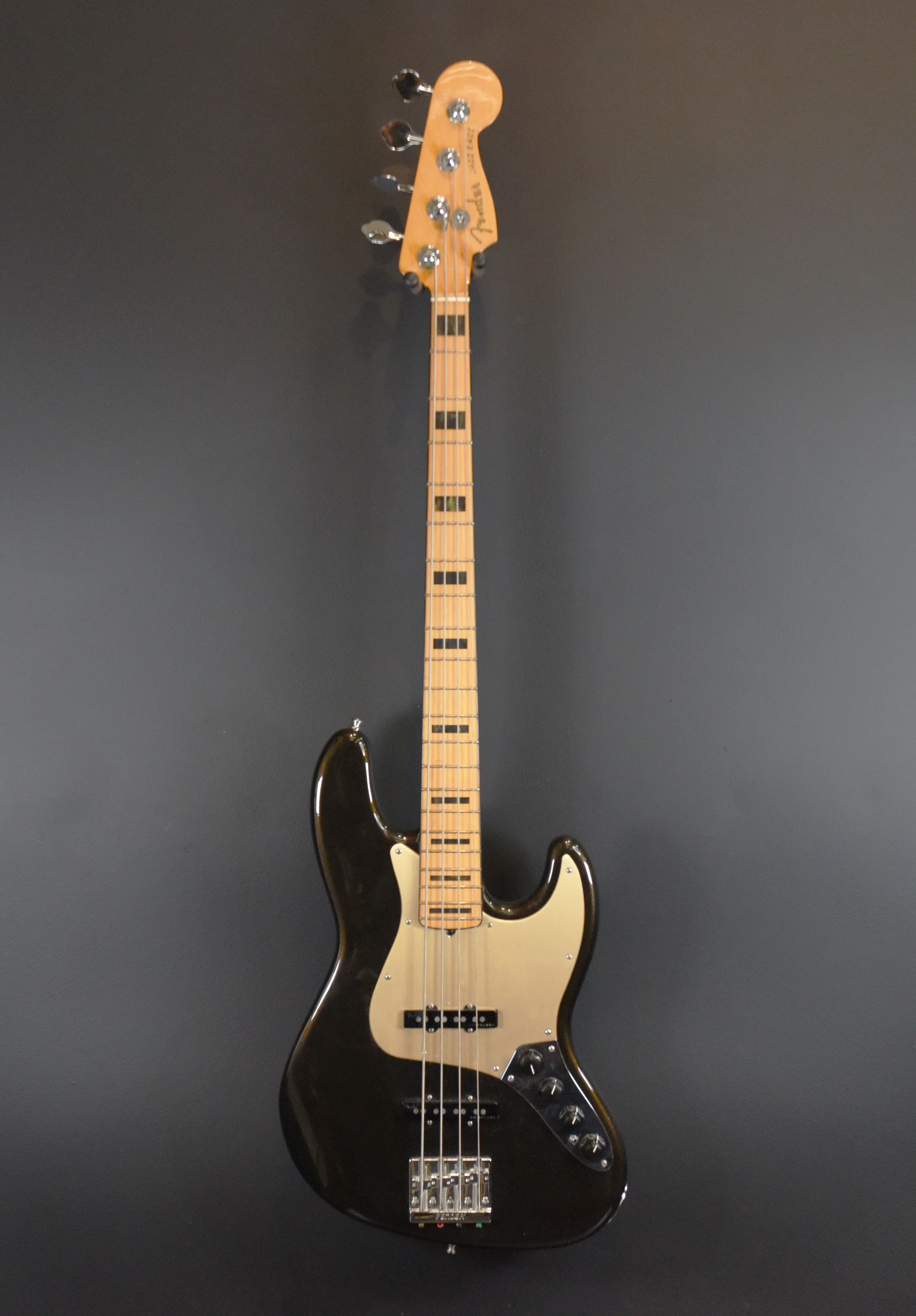 USED American Ultra Jazz Bass '22 - Image 3