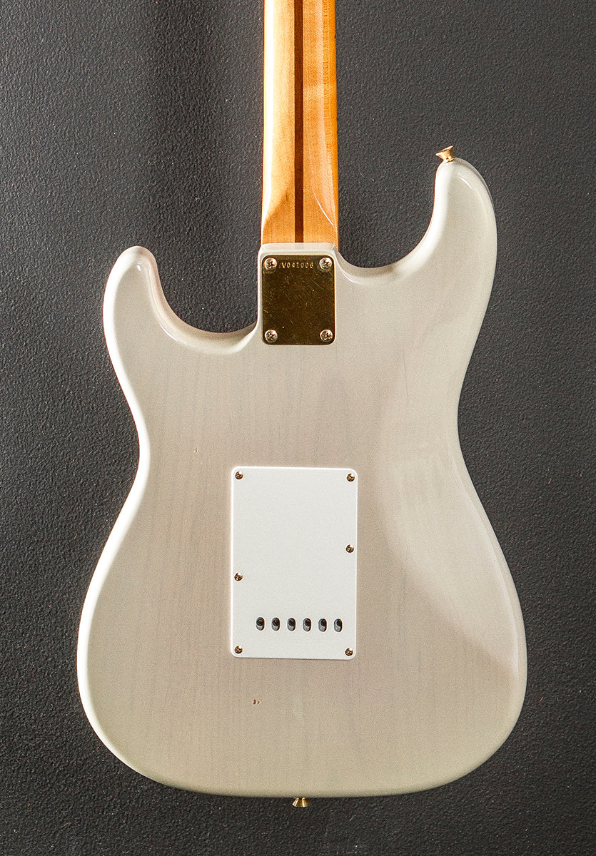 Used American Vintage '57 Reissue Strat, Recent - Image 4
