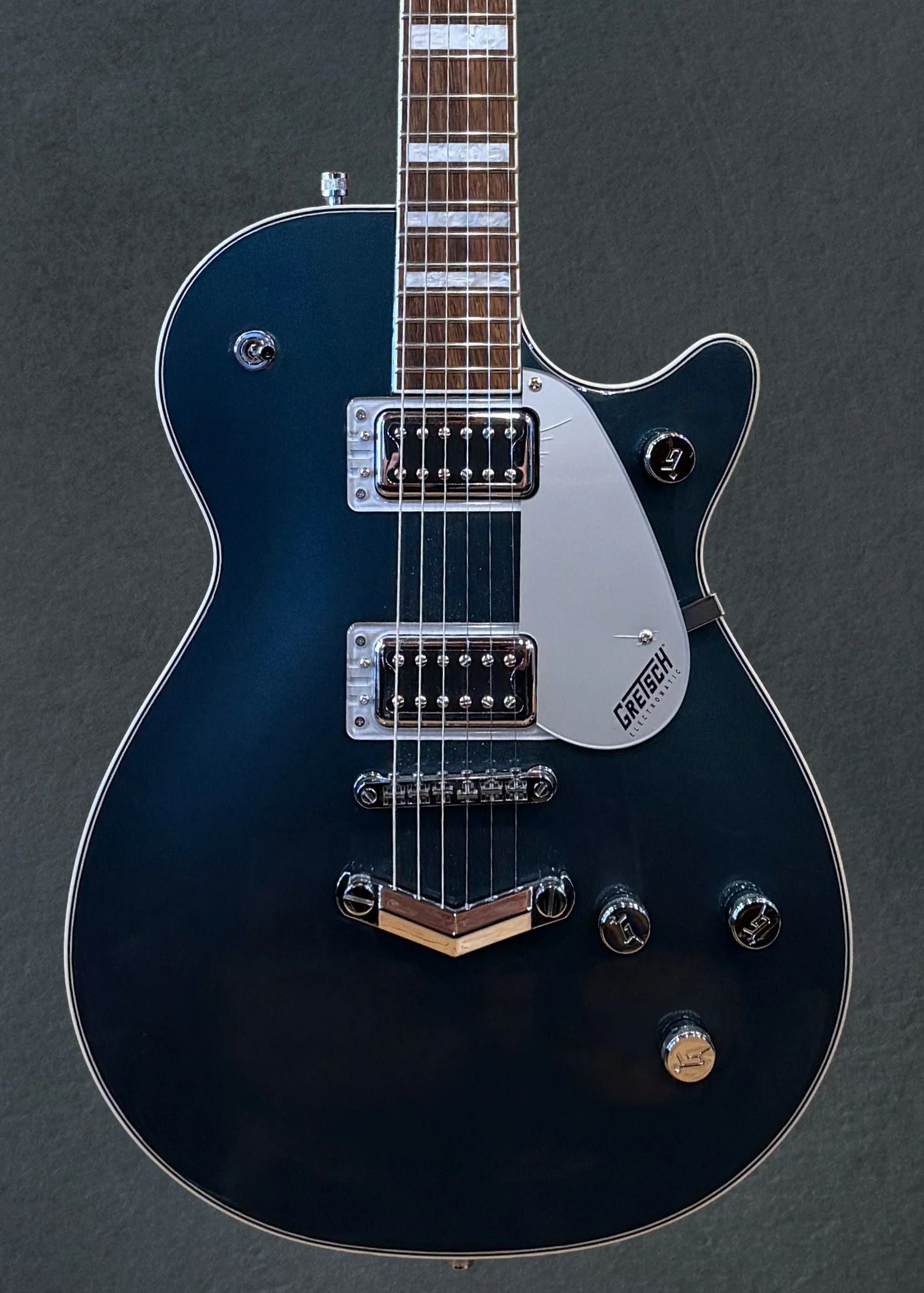 Used G5220 Electromatic® Jet™ BT Single-Cut with V-Stoptail'21 - Image 2