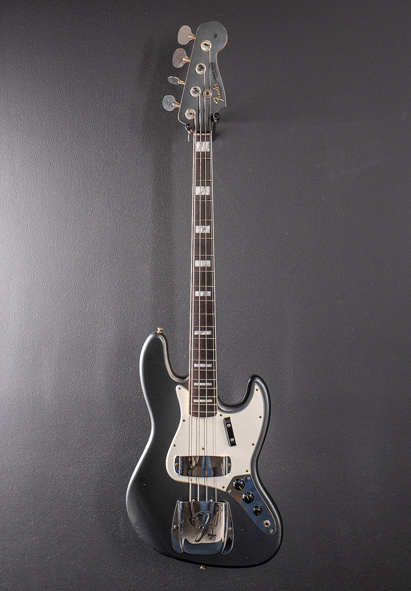 Used Limited Edition 1966 Journeyman Relic Jazz Bass '23 - Image 3