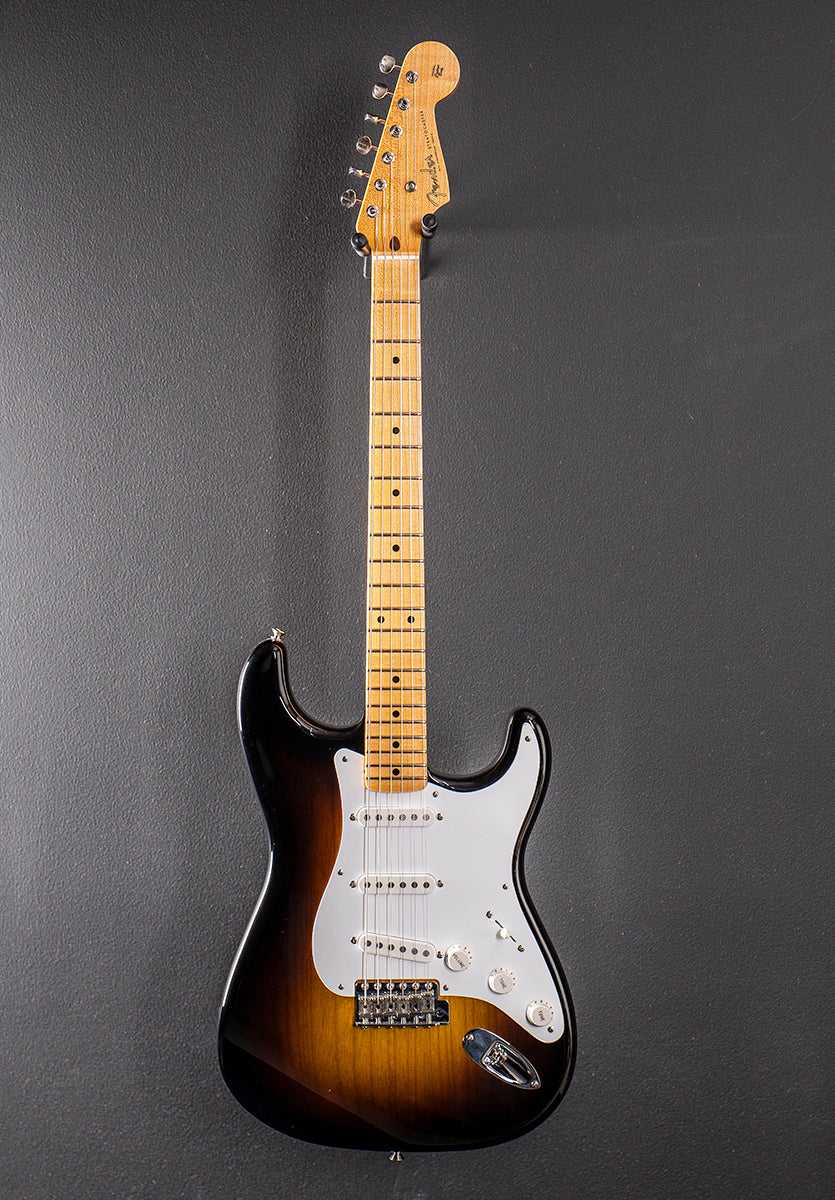 Used Limited Edition 70th Anniversary 1954 NOS Strat '24 - Image 3
