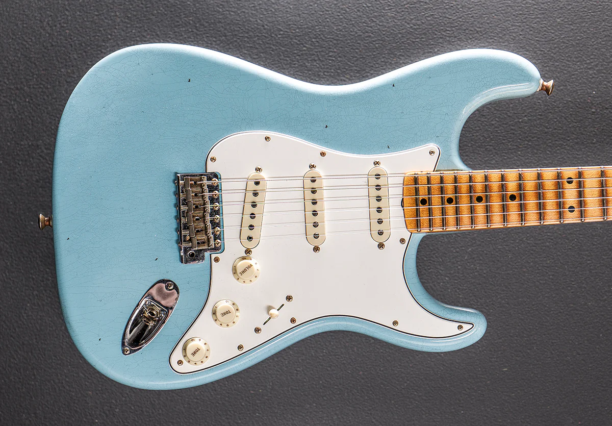 Used Post Modern Journeyman Relic Strat '23