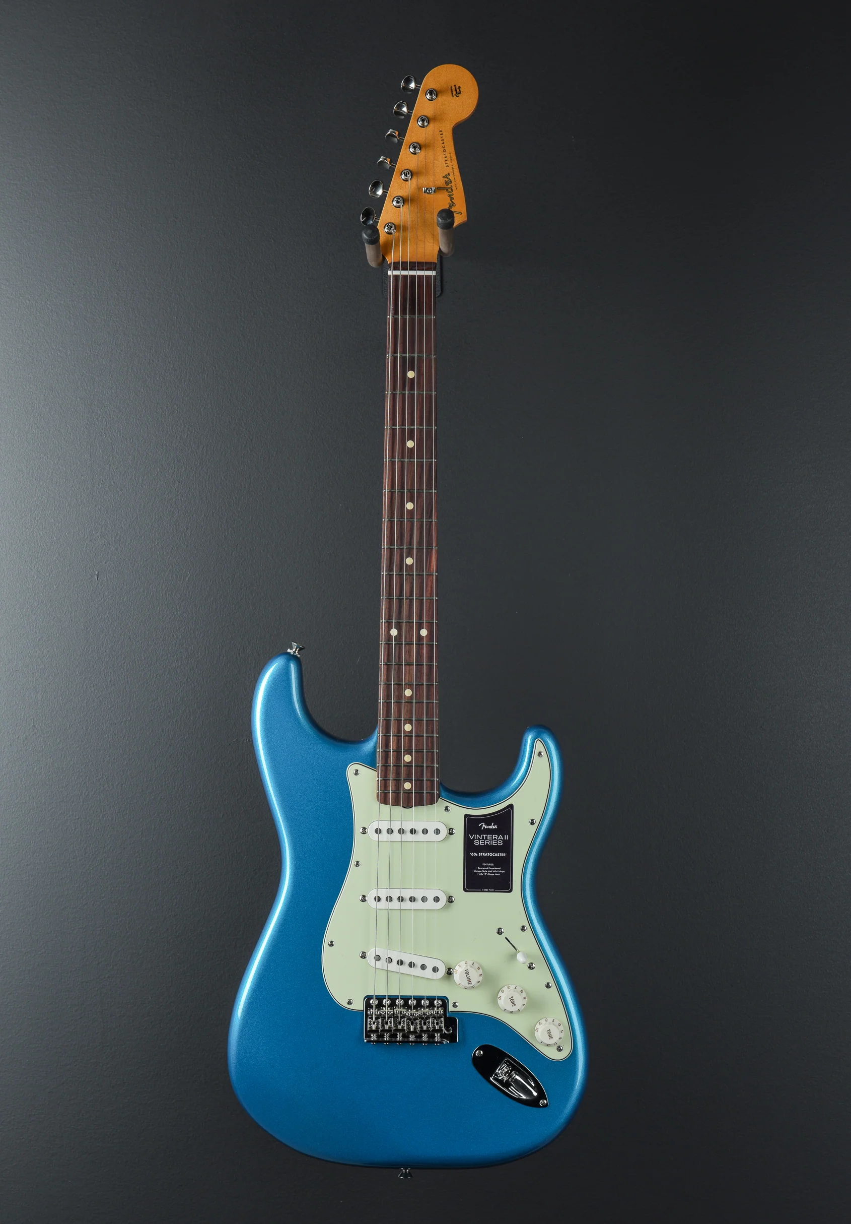 Vintera II 60's Stratocaster - Lake Placid Blue - Image 3