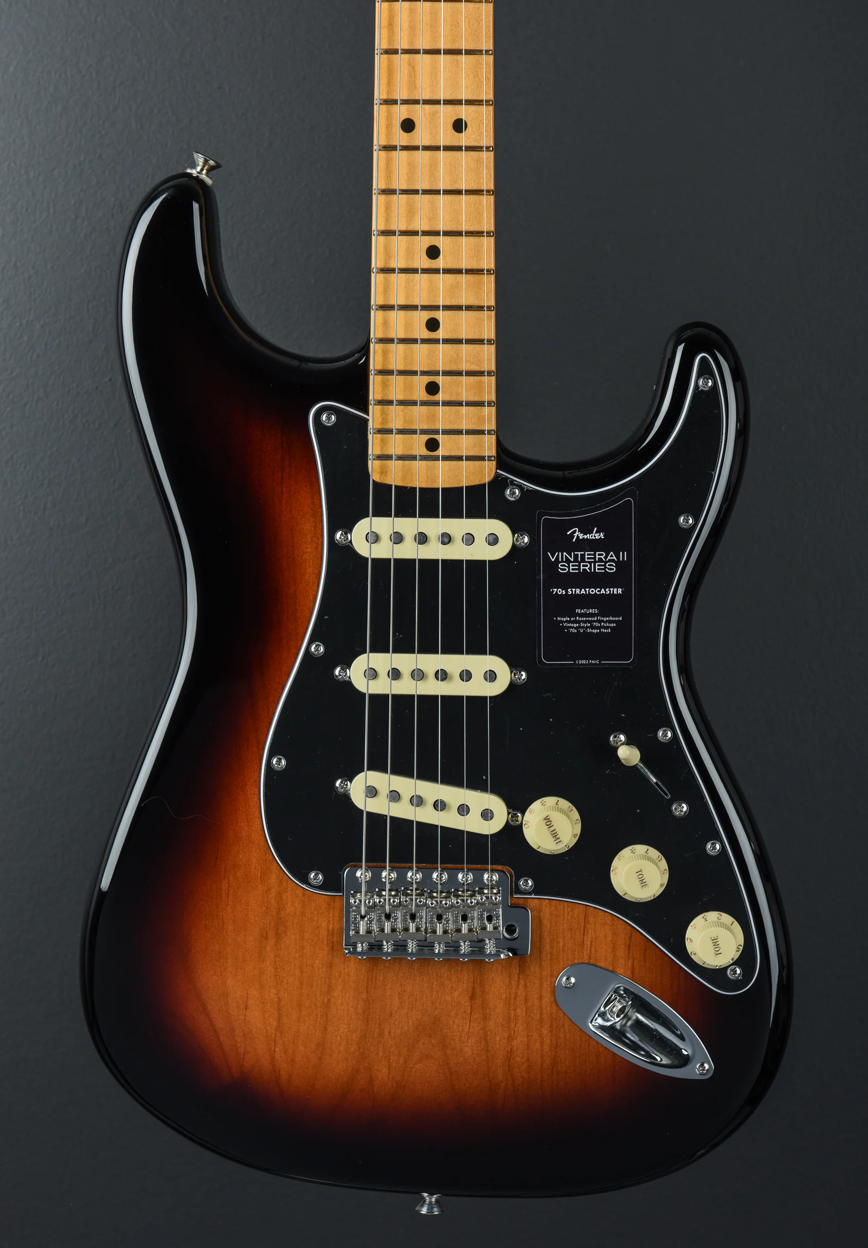 Vintera II 70's Stratocaster - 3 Color Sunburst w/Maple - Image 2