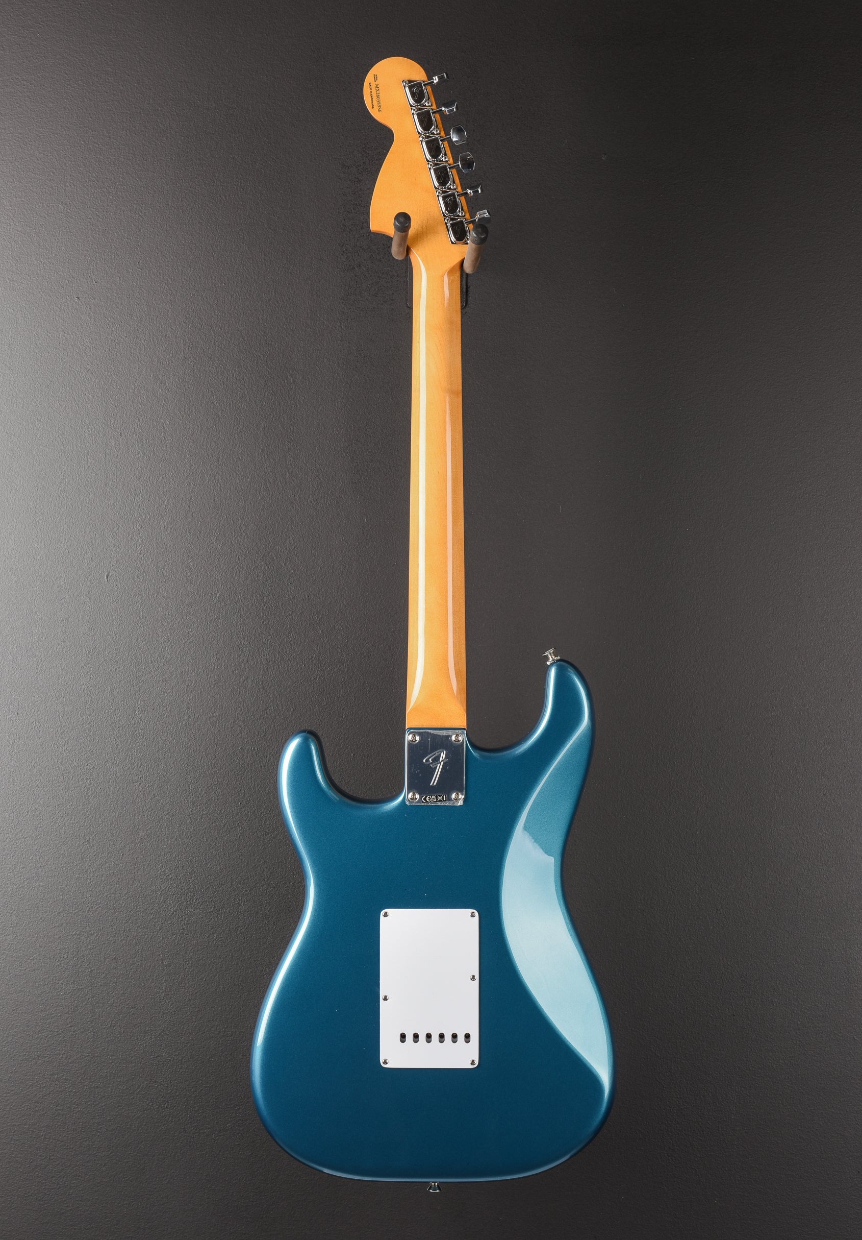 Vintera III Late 60's Stratocaster - Image 5