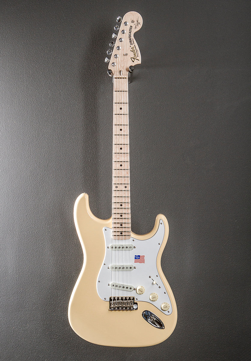 Yngwie Malmsteen Stratocaster - Vintage White w/Maple - Image 3